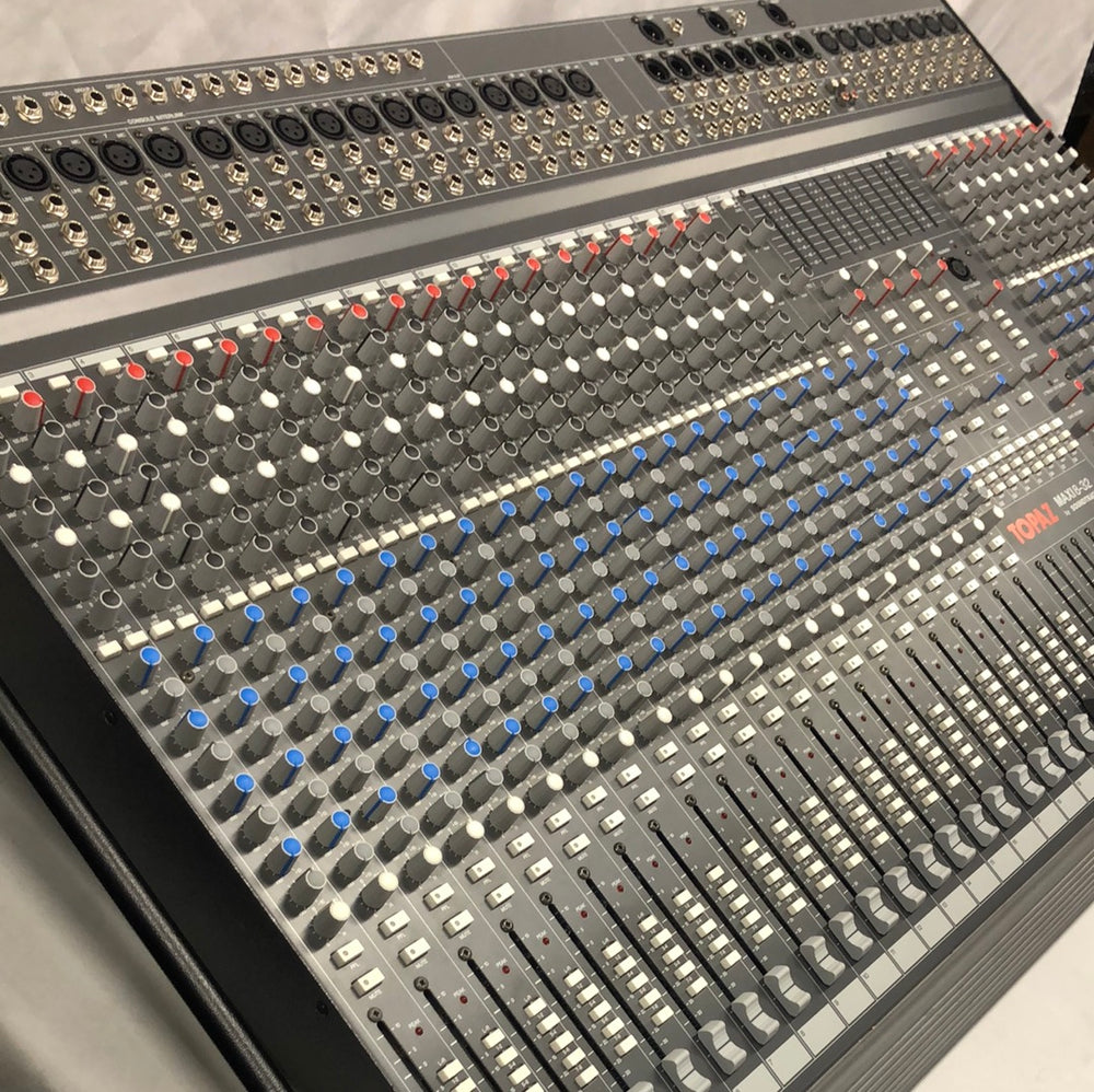 Soundtracs TOPAZ MAXI 8-32 Mixing Console